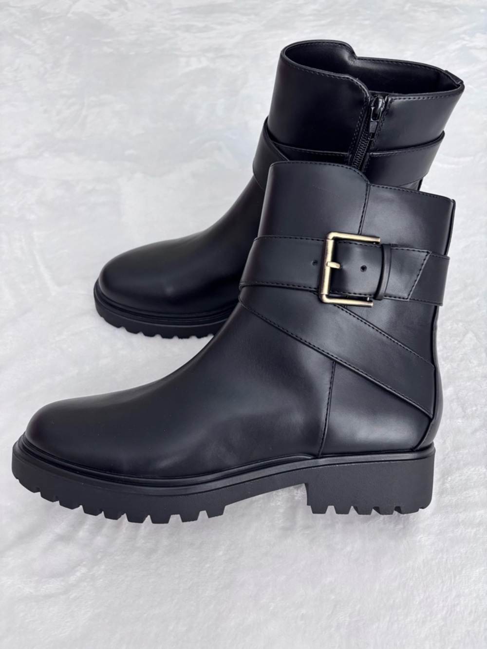 UNISA Jesso Black Vegan Leather Lug Sole Buckle Strap Ankle Boot--NEW--11